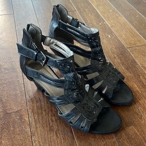 Denver Hayes Leather Sandals